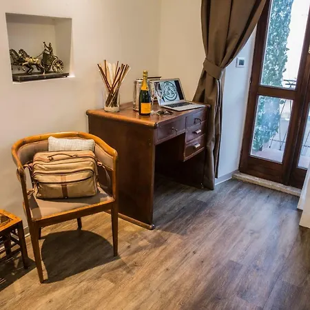 Via Cimarra Luxury * Roma
